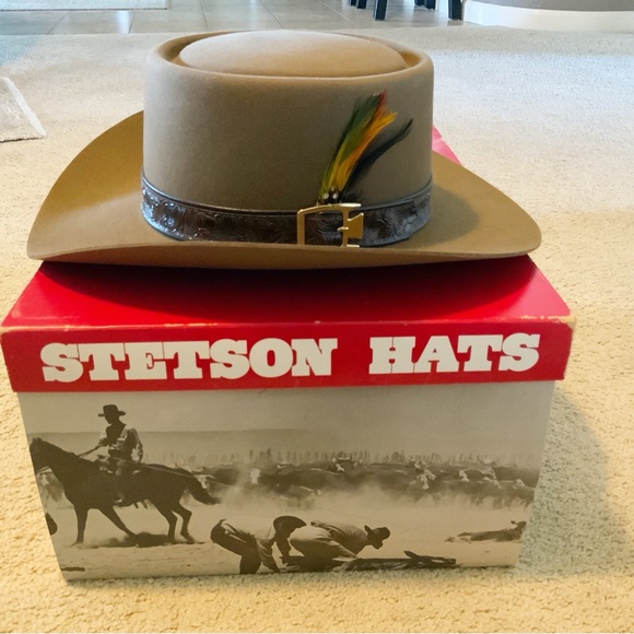 Vintage Stetson Revenger Western Hat -  4X Beaver - Color Acorn - 7-3/8 Large - Picture 2 of 12